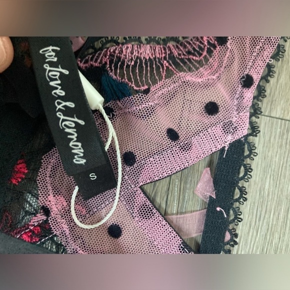 FOR LOVE & LEMONS Zinnia Panty Thong Embroidered Floral bow SMALL - Picture 7 of 7